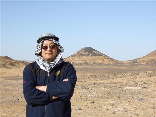 汪曉東教授在北非的撒哈拉沙漠