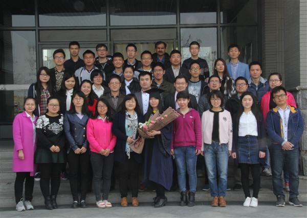 恭喜課題組孫婉露同學(xué)碩士畢業(yè)，祝