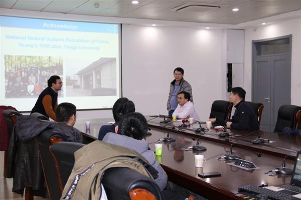 同濟大學王啟剛教授應邀進行學術報