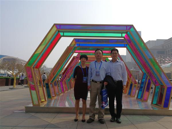 課題組蔡進軍副教授和周繼承教授參